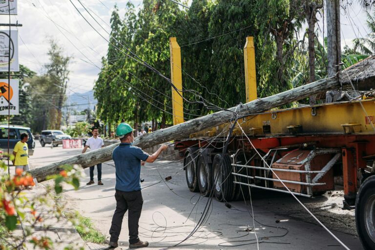 How Much Is the Average Truck Accident Settlement - Featured image