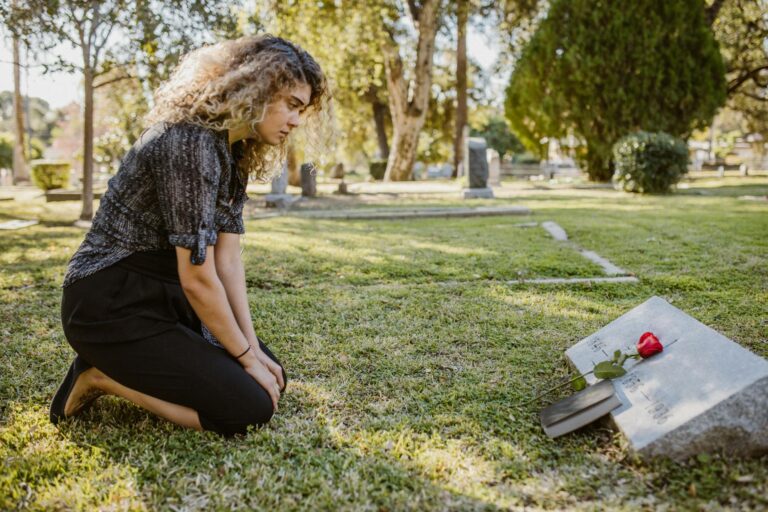 What Happens If You Die Before Your Lawsuit Settles - Featured image