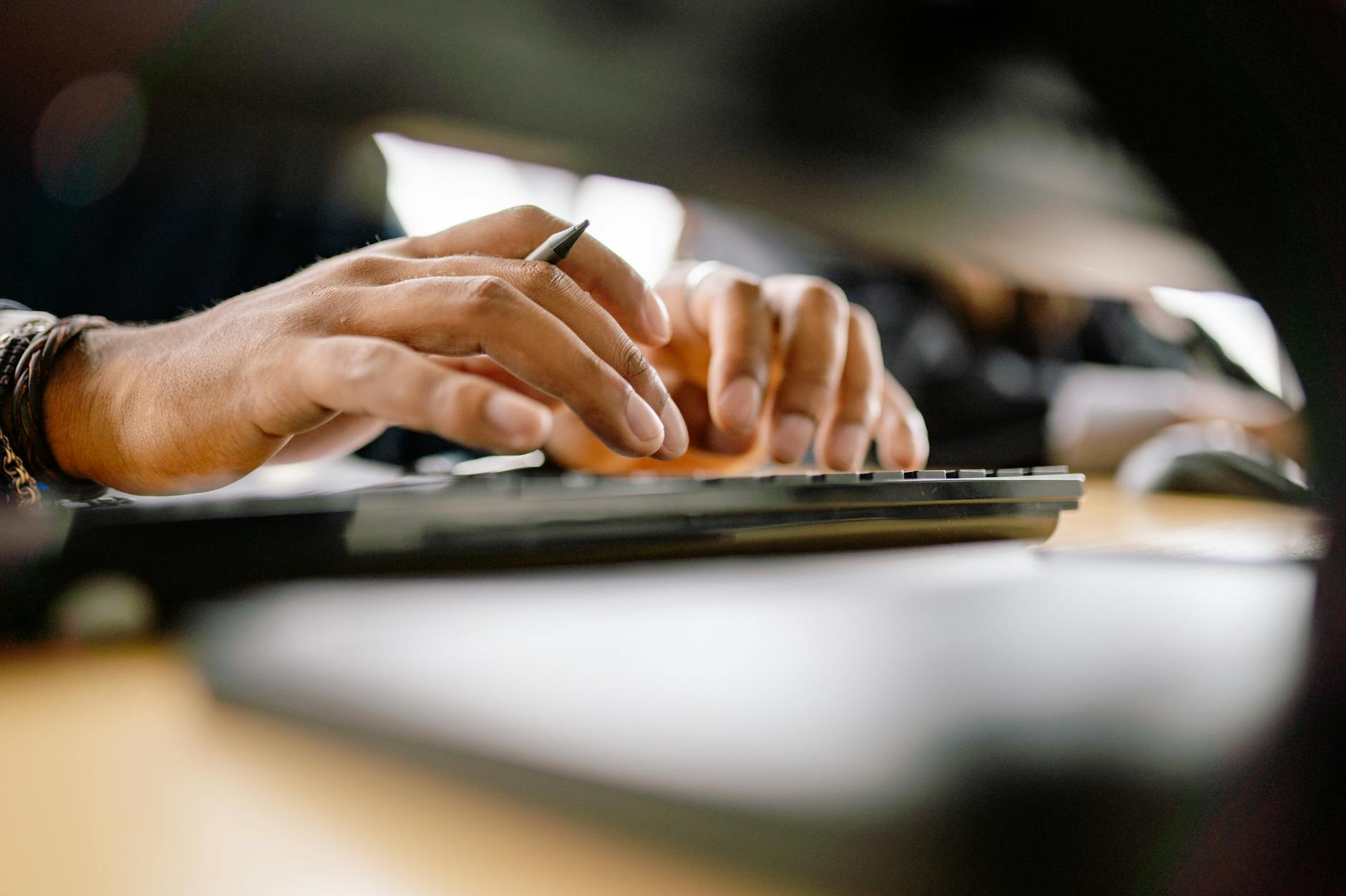 What Types of Hand Injuries Receive the Highest Settlements?