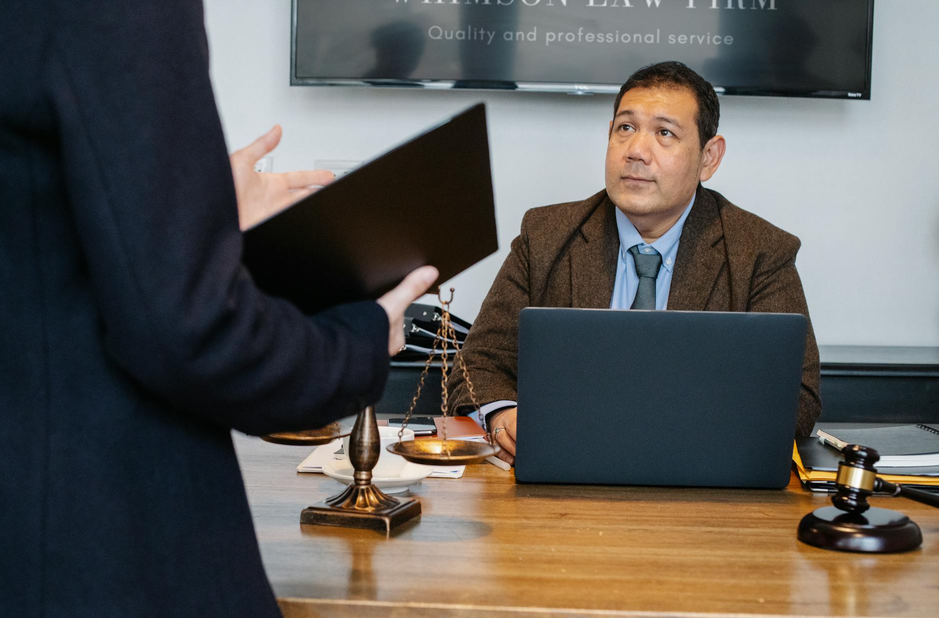 Who Decides Your Case and How Do Arbitrators Evaluate Evidence?