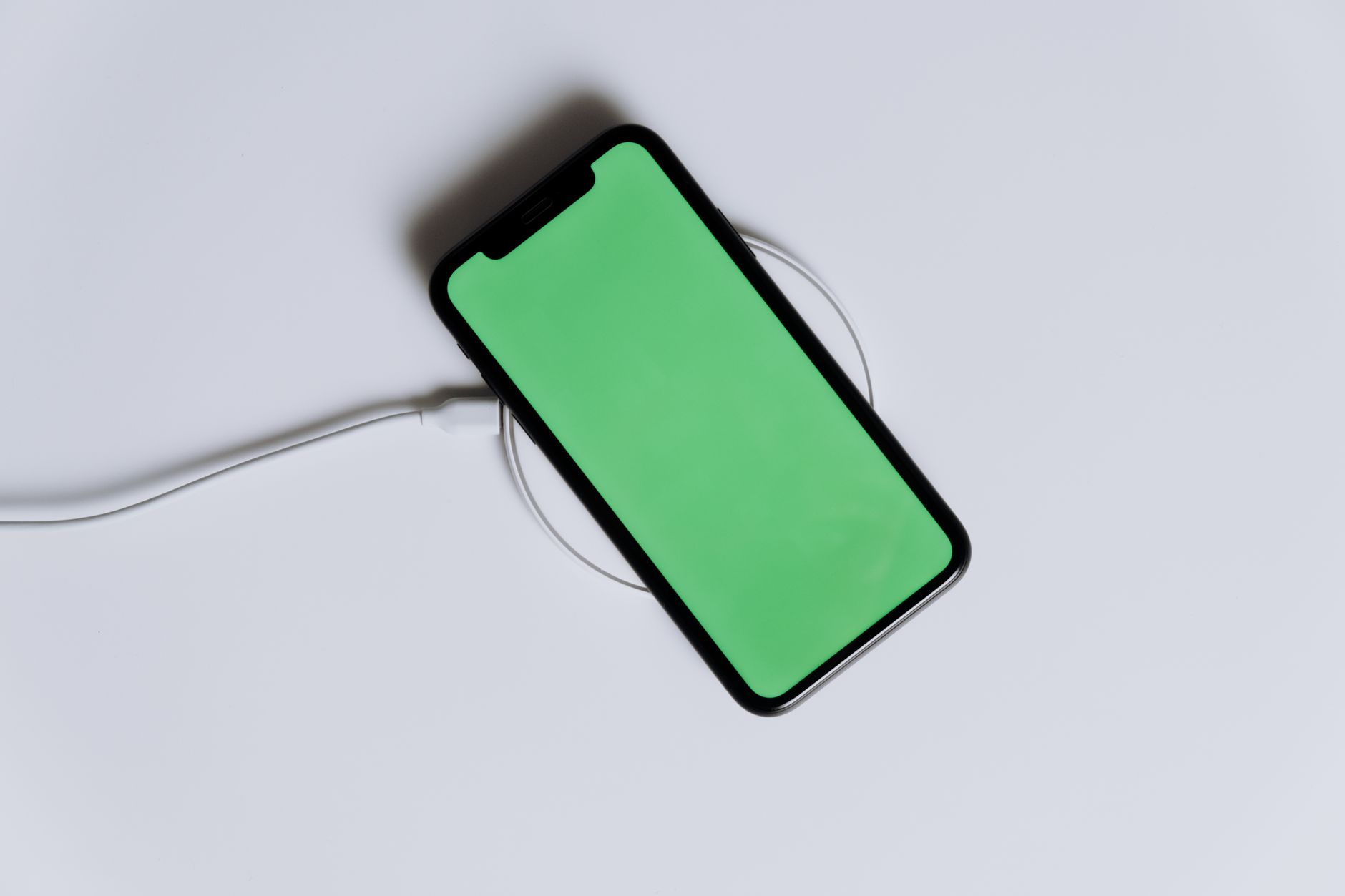 How Charging Your Phone to 80 Percent Instead of 100 Preserves Battery Life - Featured image