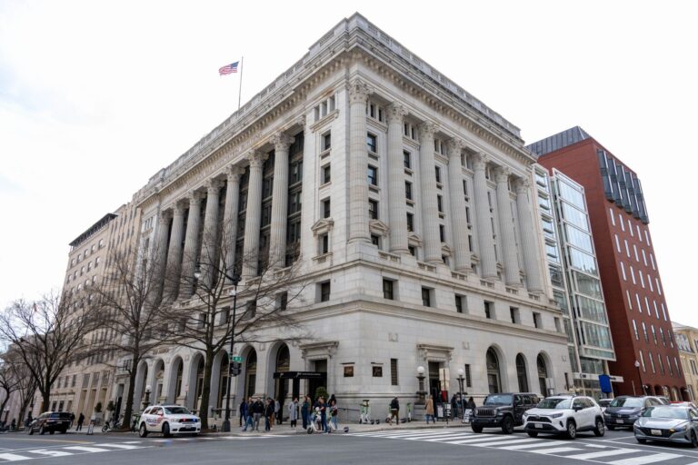 Epstein scandal linked attorney testifies before Congressional panel on investigation findings - Featured image