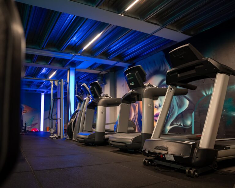 Fitness Club Faces Lawsuit Over Daycare Worker's Treatment of Child, Video Evidence Cited - Featured image