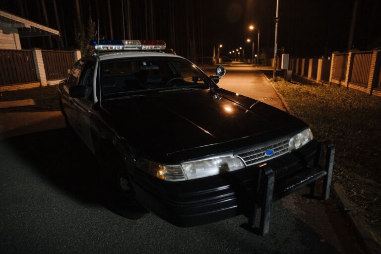 Police hunt SUV driver in fatal Las Vegas pedestrian hit-and-run - Featured image