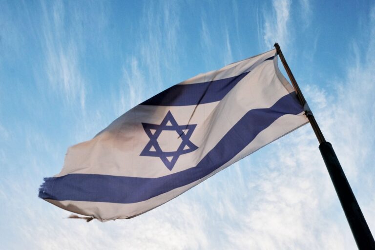 Israeli government pursues controversial West Bank settlement housing expansion initiative - Featured image