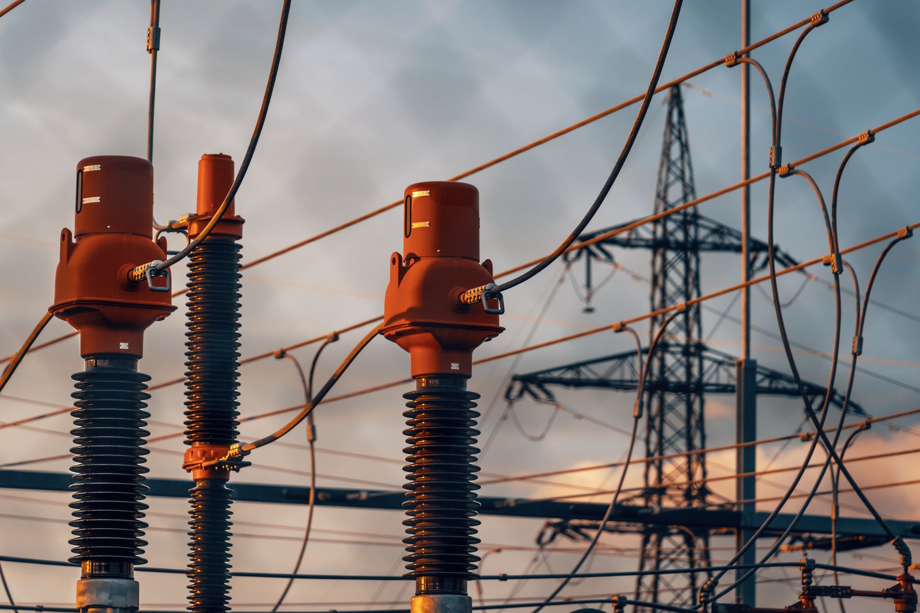 Power Utility Faces Negligence Claims Over Role in Aspen Acres Wildfire - Featured image