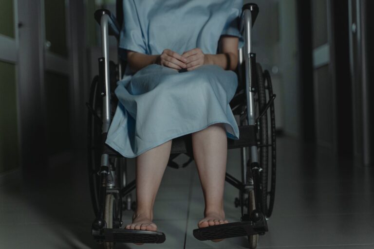 What Is New With Paralysis Personal Injury Claims in August 2026? Latest statutes, court rules, and verdict records and Key Takeaways - Featured image