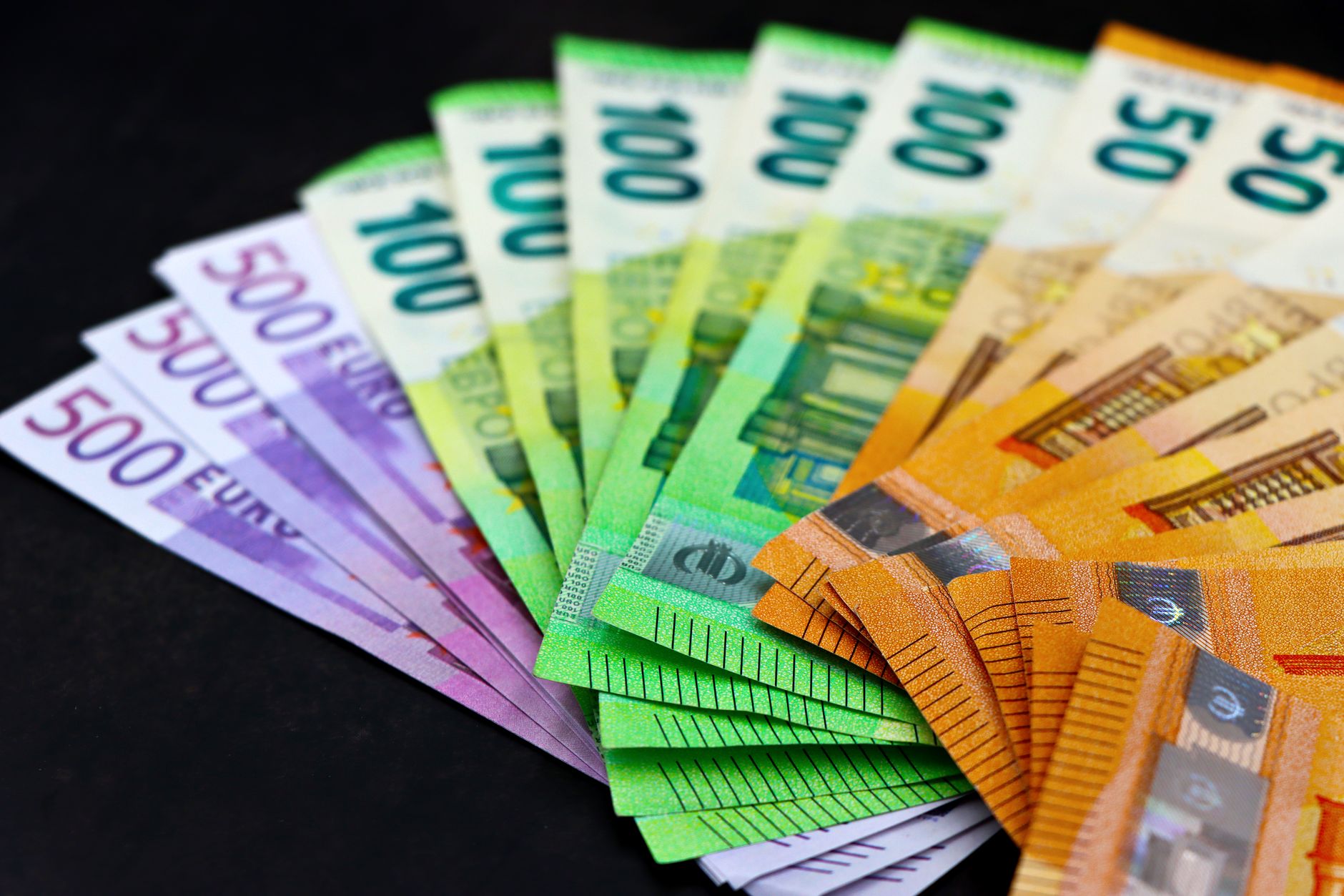 A Wage Class Alleging Off-the-Clock Work: How Would the Court Review Attorney Fees and Incentive Awards? - Featured image